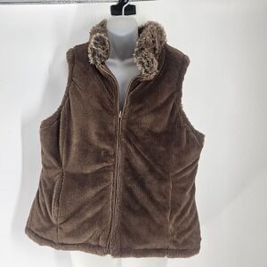 No‎ Tags Size,  Unknown , Reversible Womens Vest Jacket. I Think A Large Though.